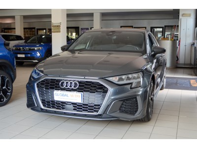 Audi A3 Sedan 30 TFSI S-Line Edition Audi A3 Sedan 30 TFSI S-Line Edition